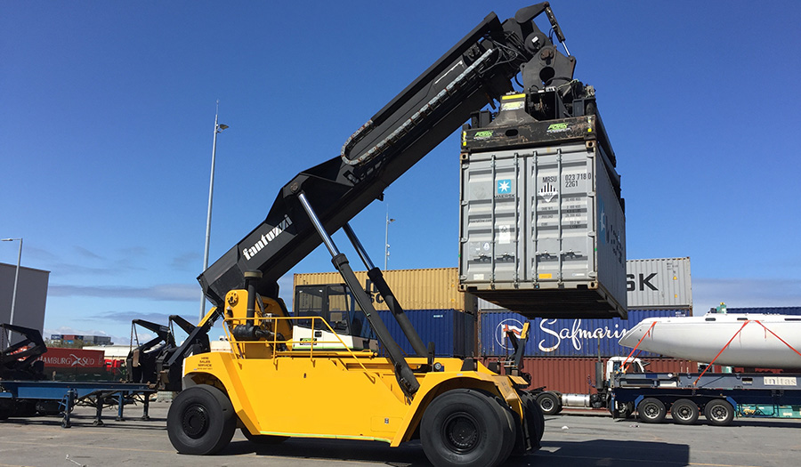 Reach Stacker ศรีราชา